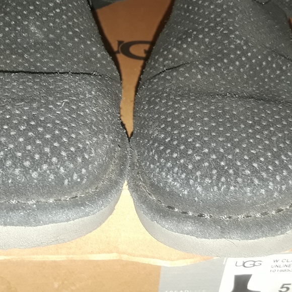 Preowned black Ugg Unlined boot size 5 perforated - Picture 3 of 8